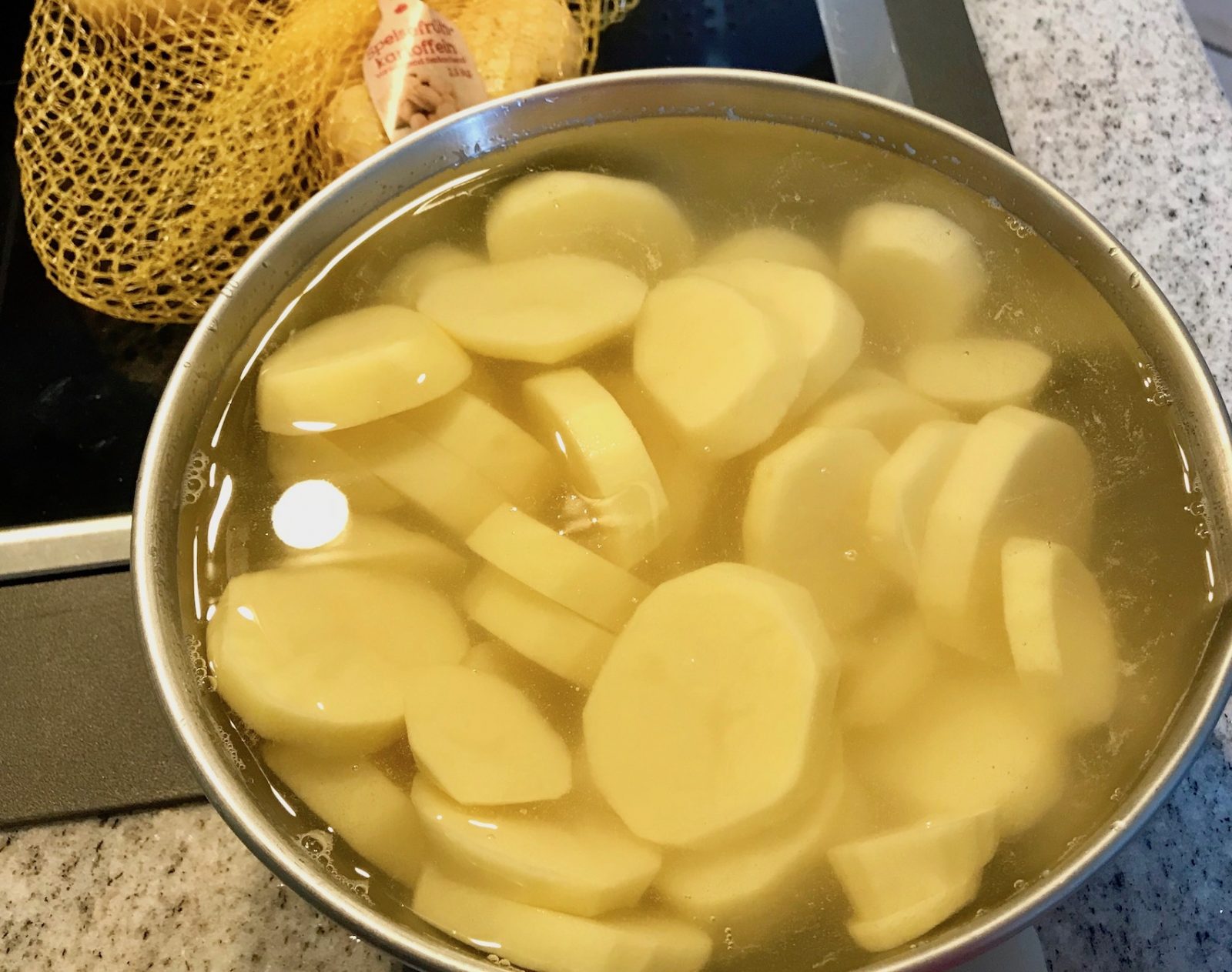 Knusprige Rosmarin-Parmesan-Kartoffeln - Kochtheke