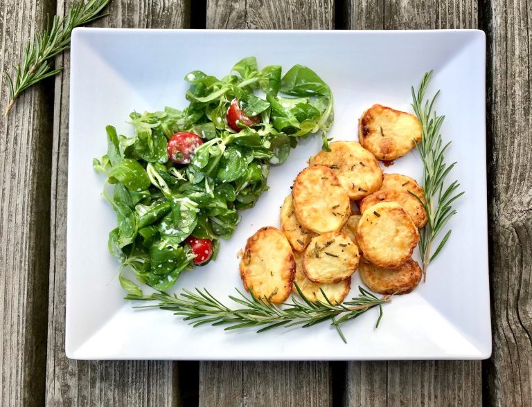 Knusprige Rosmarin-Parmesan-Kartoffeln - Kochtheke