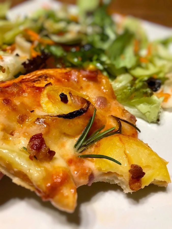 Raclette Pizza Kochtheke