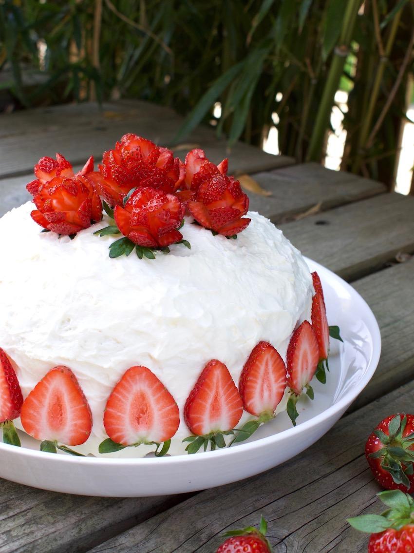 Einfache Erdbeertorte (mit Fantakuchen) - Kochtheke